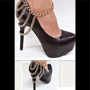 Sexy pair of 2 Anklets, Goldtone, adjustable, New!